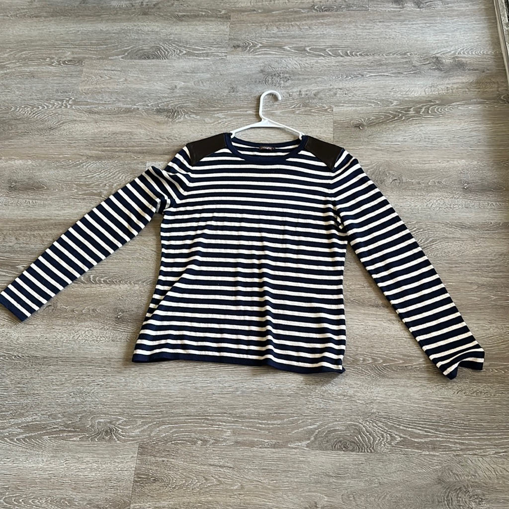 J Mclaughlin Striped Sweater